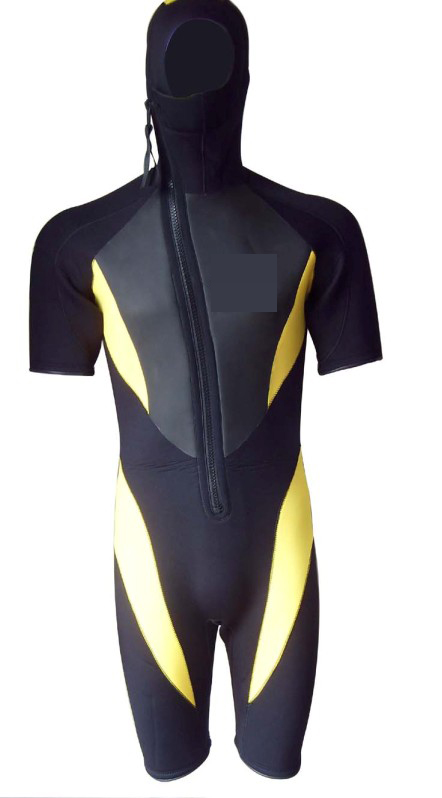 surfing wear